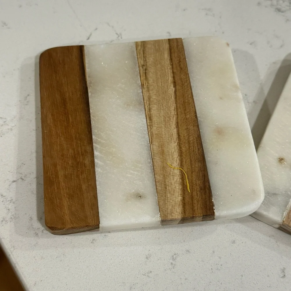 SQUARE MARBLE AND WOOD COASTER 4”(SET OF 3